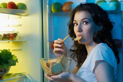 Are you binge eating to feel batter? Hypnosis can help